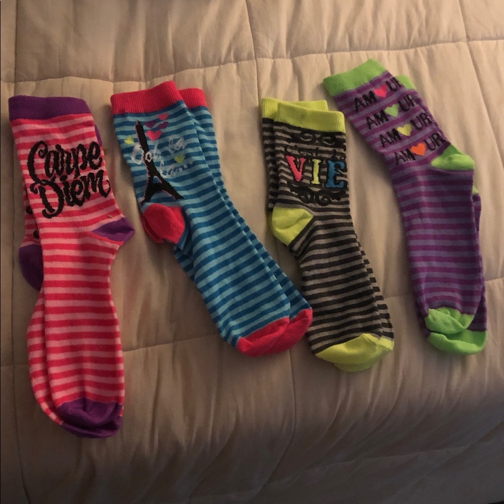 Vibrant Striped Crew Socks - Neon Accents 4 pairs bundle